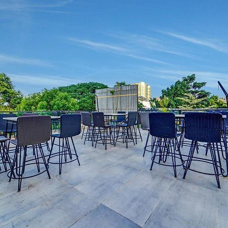 Palette - The Slate Hotel Nungambakkam Chennai Exterior photo