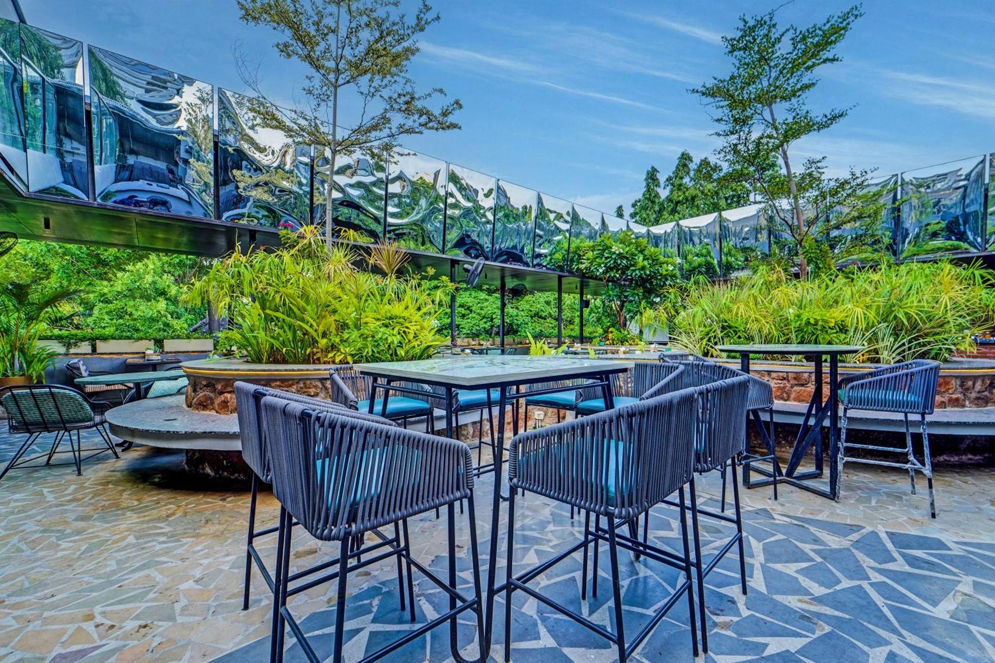 Palette - The Slate Hotel Nungambakkam Chennai Exterior photo
