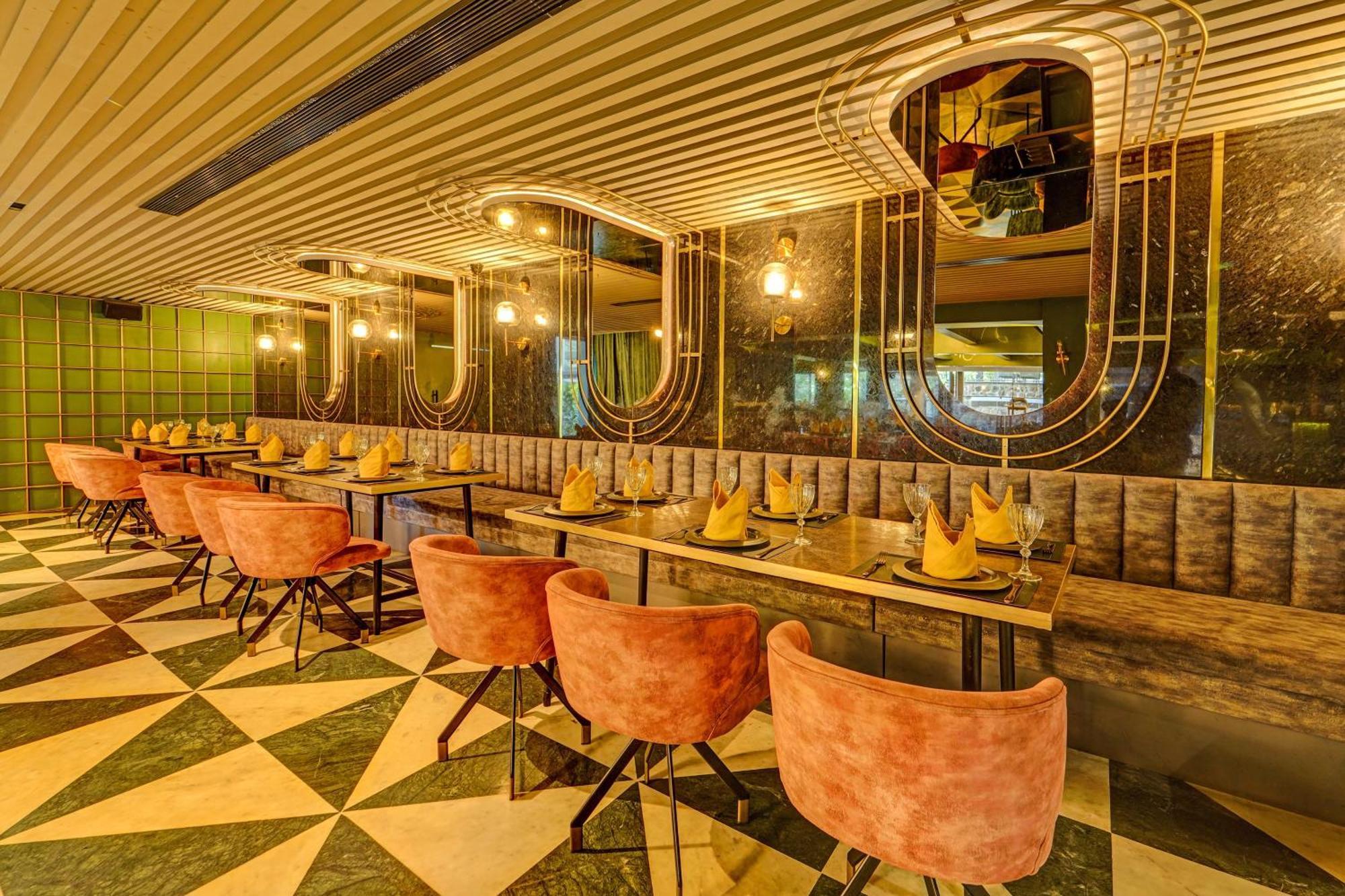 Palette - The Slate Hotel Nungambakkam Chennai Exterior photo