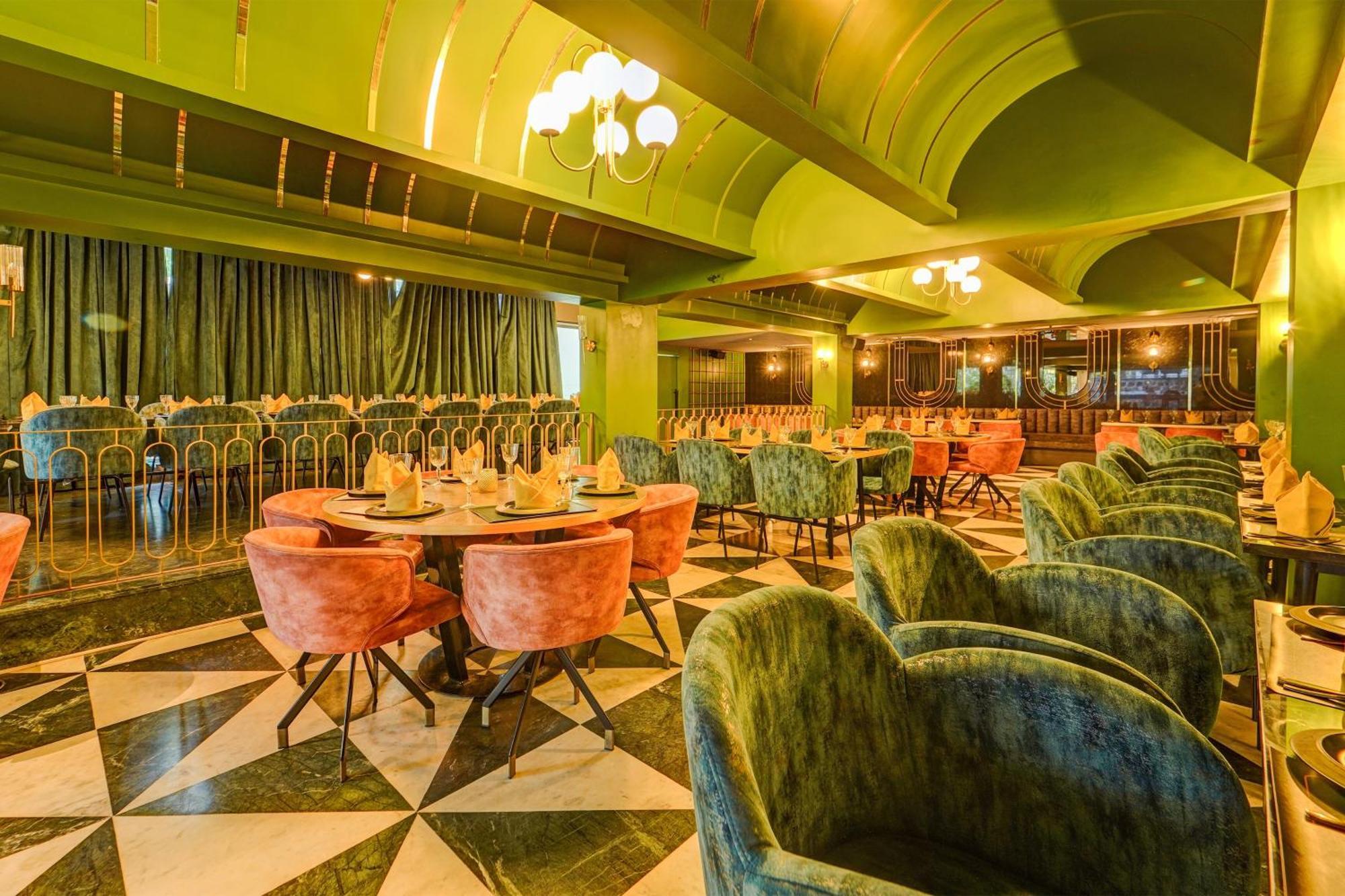 Palette - The Slate Hotel Nungambakkam Chennai Exterior photo