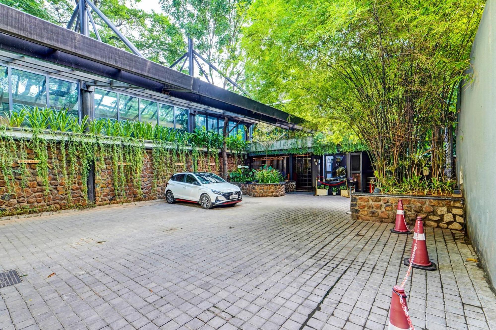 Palette - The Slate Hotel Nungambakkam Chennai Exterior photo